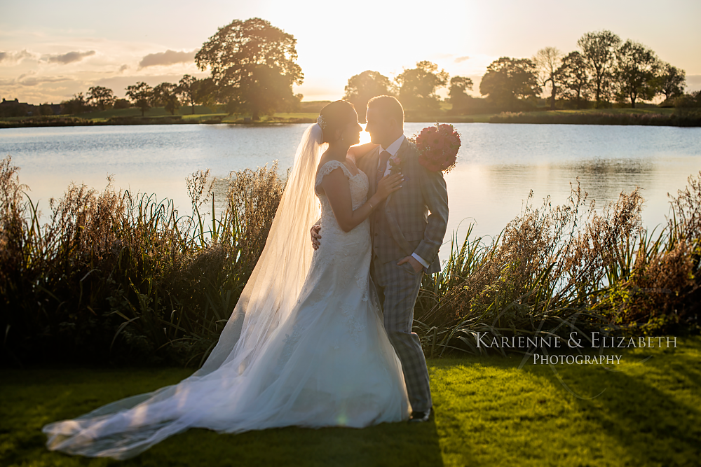 Sandhole Oak Barn Wedding Venue Countryside